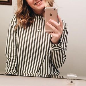 Stunning green & white striped blouse, size women’s S